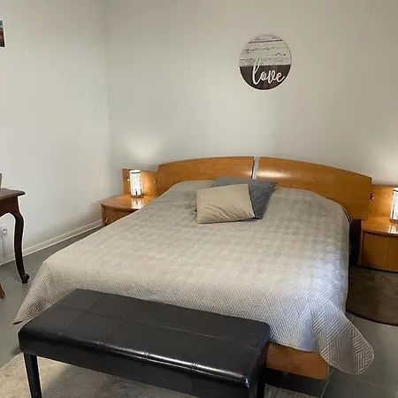 Cosy Centre Apartment